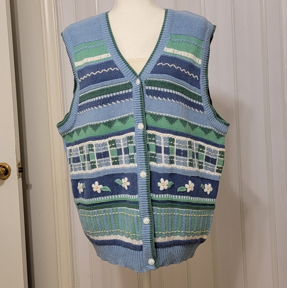 Blue Green White Embroidered  Sleevless V Neck Button Up  Sweater Vest M BLAST